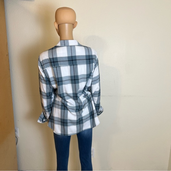 Teal Flannel - Picture 2 of 3